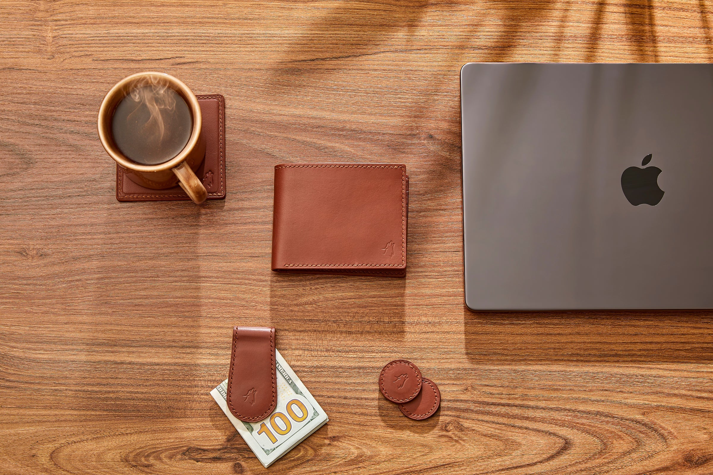 Hakiki Deri ile Suni Deri Nasıl Ayırt Edilir? (Gerçek Deriyi Anlamanın 5 Yolu)