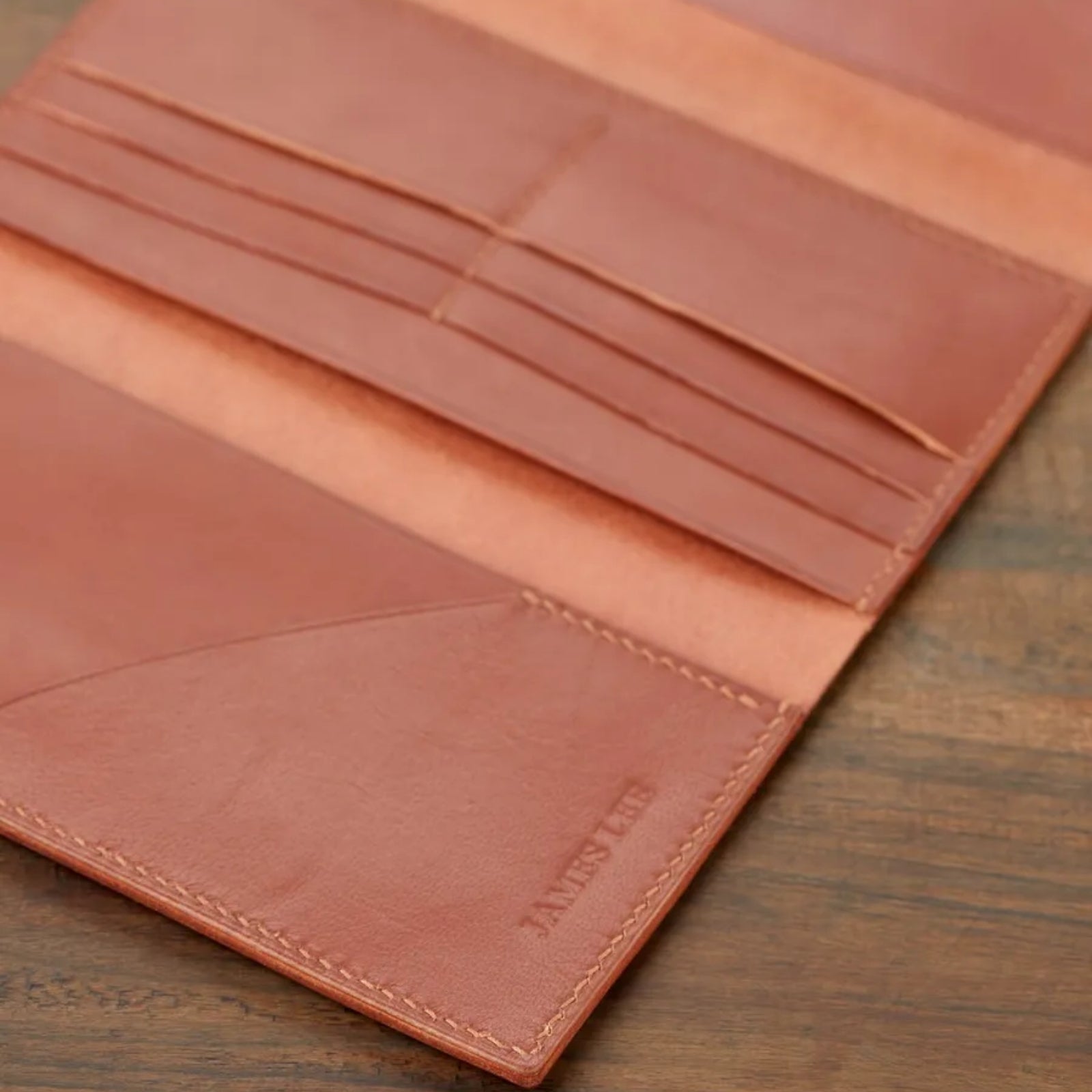 Magnus Kayışlı Deri Cüzdan