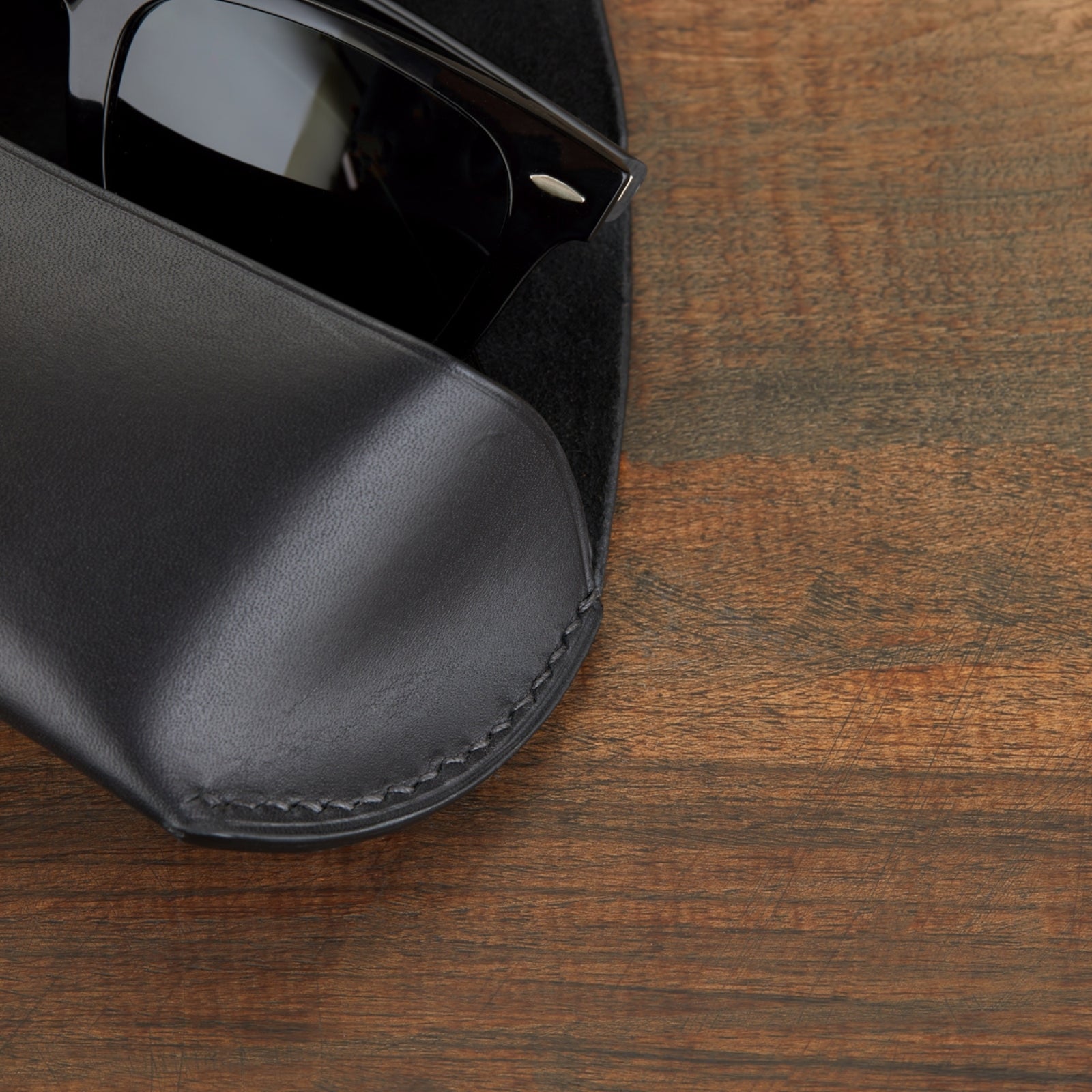 Monte Deri Güneş Gözlüğü Kılıfı