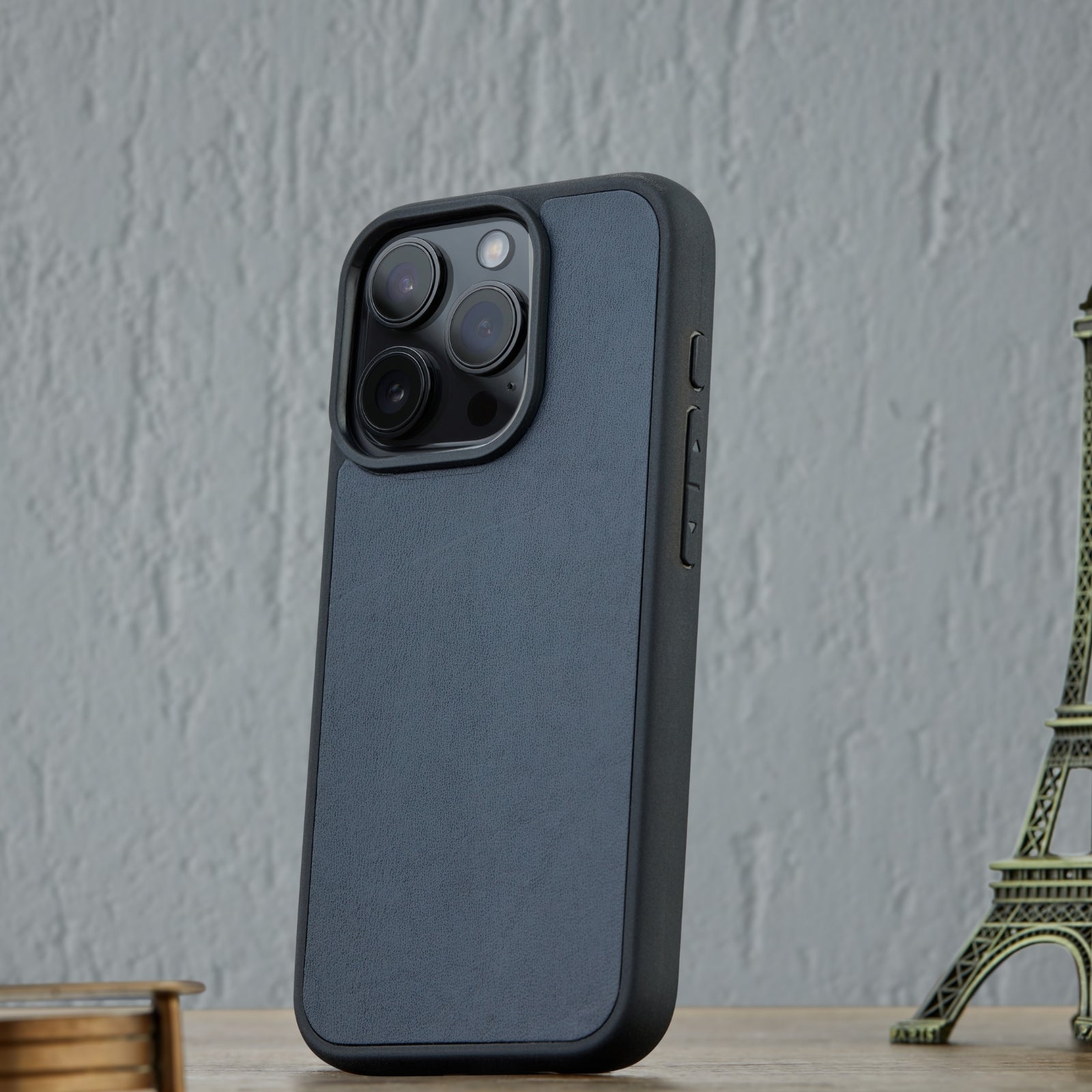 Monte Deri Yüzeyli İphone Kılıfı