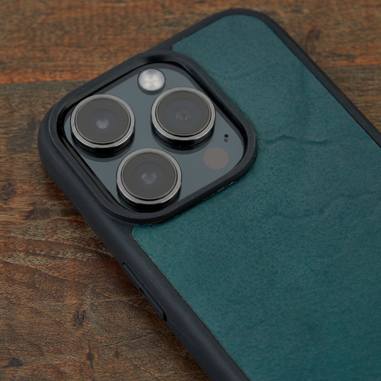 Monte Deri Yüzeyli İphone Kılıfı