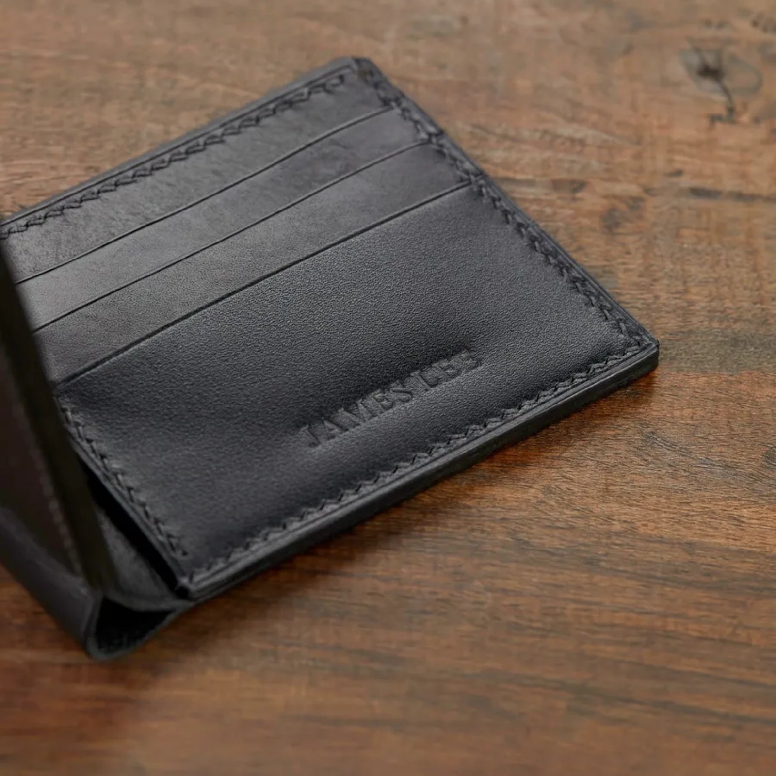 Monte Klasik Yatay Bi-Fold Deri Cüzdan