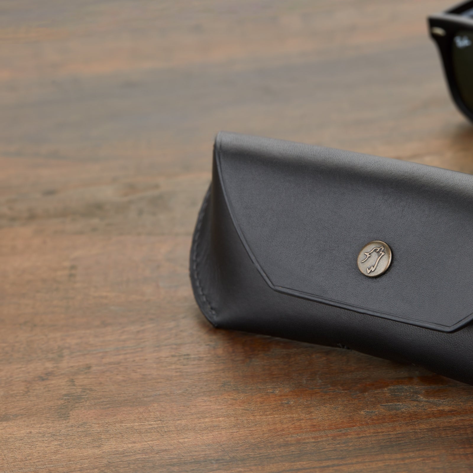 Monte Deri Güneş Gözlüğü Kılıfı