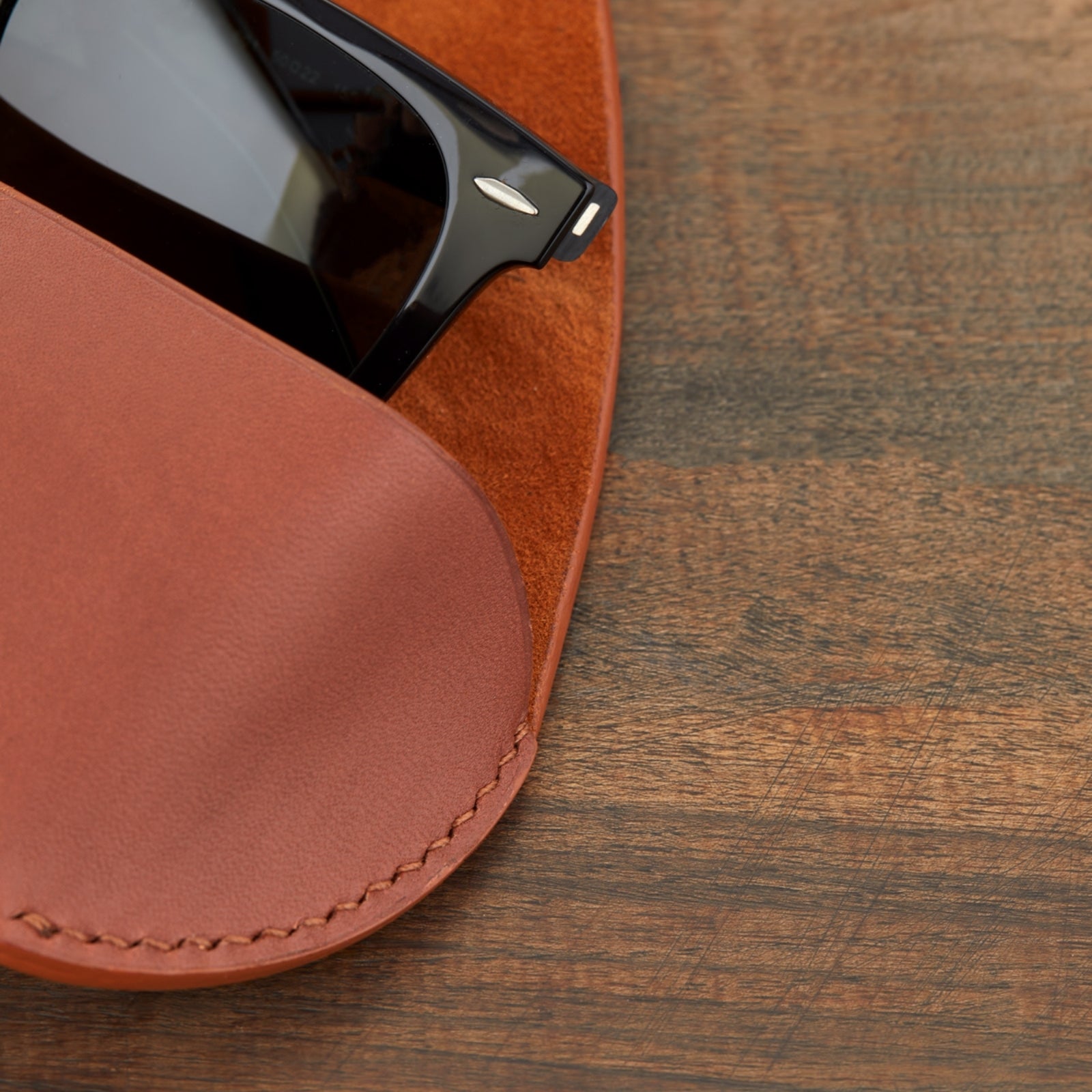 Monte Deri Güneş Gözlüğü Kılıfı