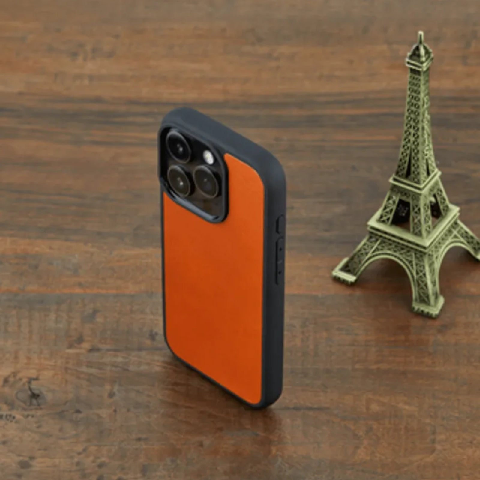 Monte Deri Yüzeyli İphone Kılıfı